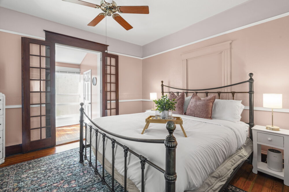 Veranda Room | Team Joseph Ellen Main Image