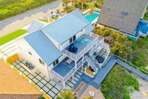 “Seaside Serenity”- Pool Table, Hot Tub, Luxury