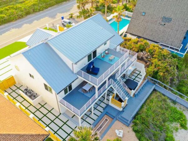 “Seaside Serenity”- Pool Table, Hot Tub, Luxury