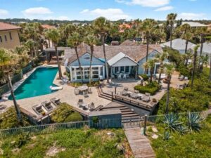 The Driftwood Retreat – Team Joseph Ellen