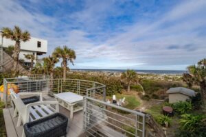 The Dune House – Team Joseph Ellen