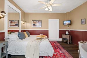Pullman Room | Team Joseph Ellen