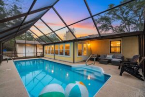 Aqua Queen – Pool 3BR