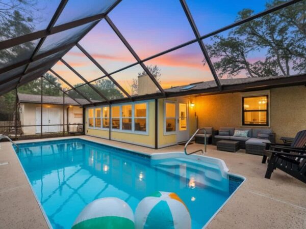 Aqua Queen – Pool 3BR