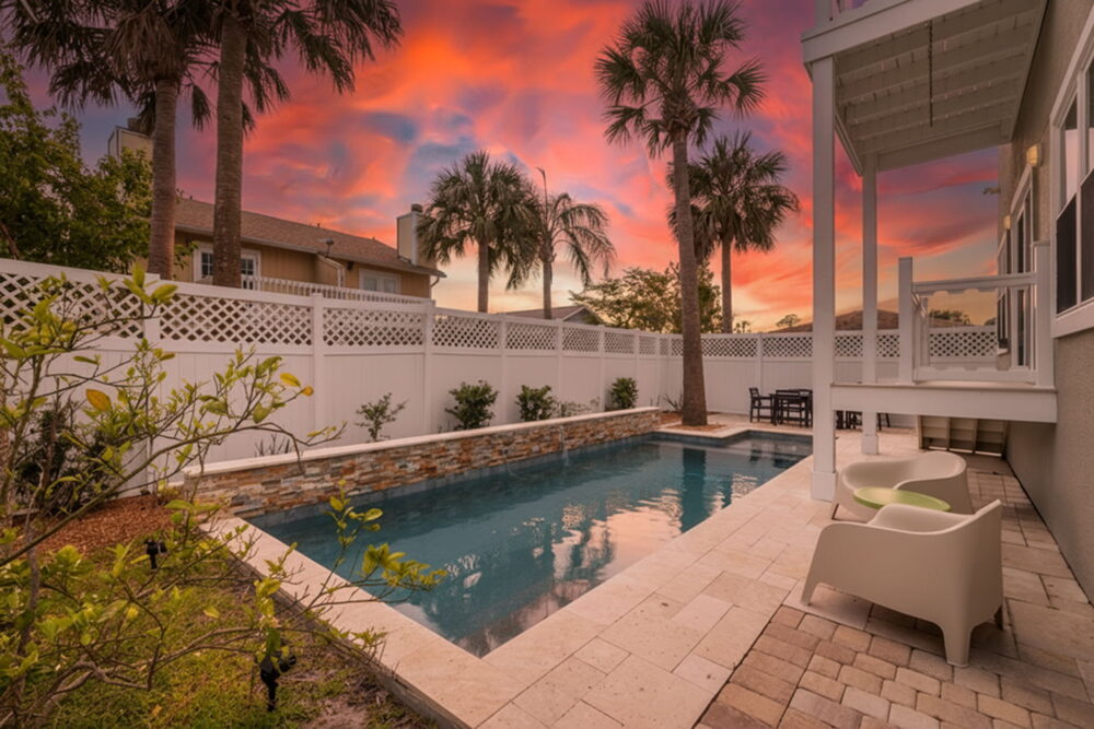 Villa De Le Mar - Pool, Grill, Movie Theatre Main Image