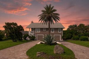 Palencia by the Sea – Ocean & Lighthouse Views