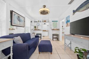 King Davis Cottage | Fenced In, Downtown